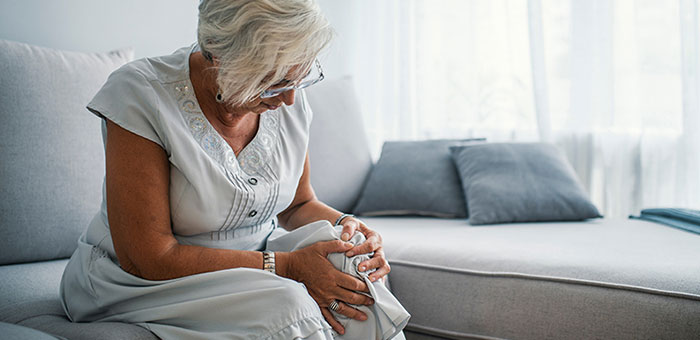 Osteoarthritis treatment with chiropractic in Roseville