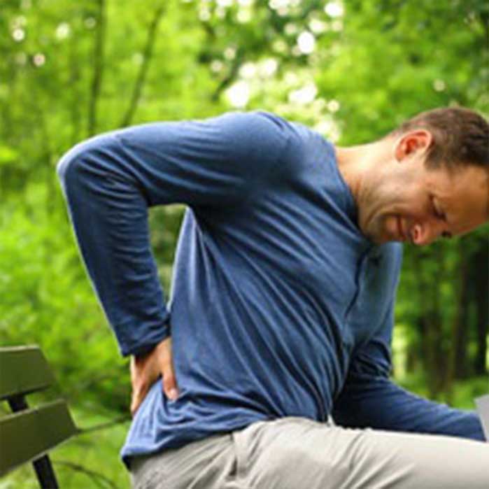 Chiropractic for lower back pain in Roseville